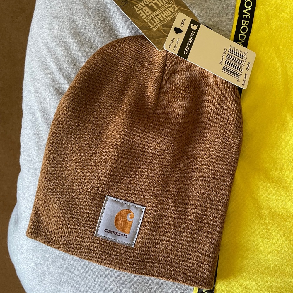Brand New never worn Carhartt beanie